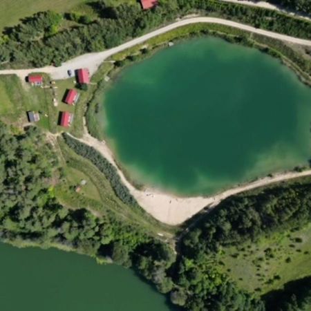 Miedzy Wodami - Domki Na Mazurach Mikołajki Kültér fotó
